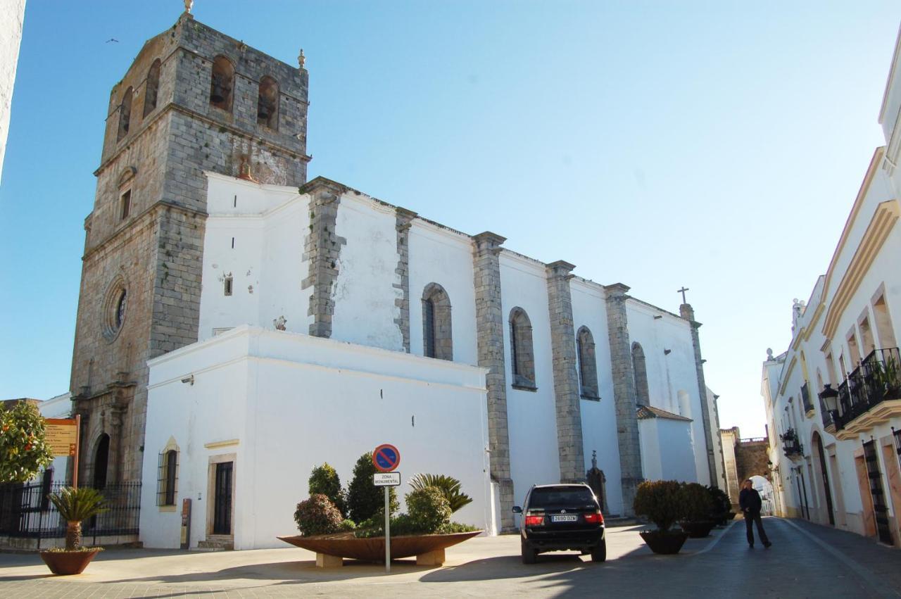APARTAMENTO Turístico ENTRETORRES Olivenza Exterior foto